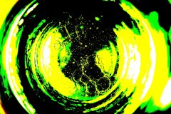 GlasSchwarzGruenGelb-scaled